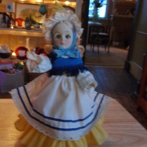 vintage 1975 Efanbee hard plastic doll